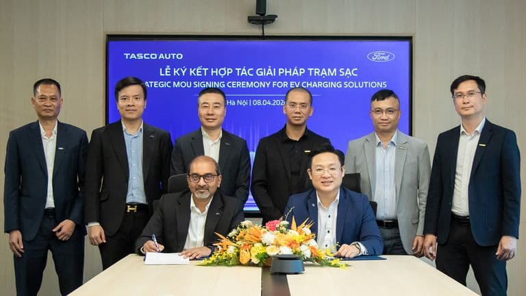 Tasco Auto và Ford 'bắt tay' chia sẻ trạm sạc cho xe điện tại Việt Nam