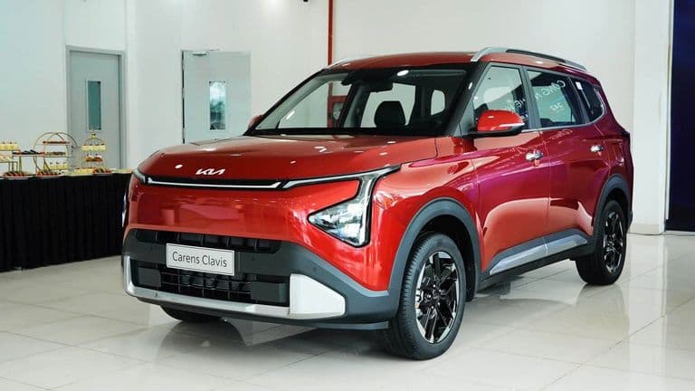 Kia Carens Clavis bất ngờ xuất hiện tại Việt Nam