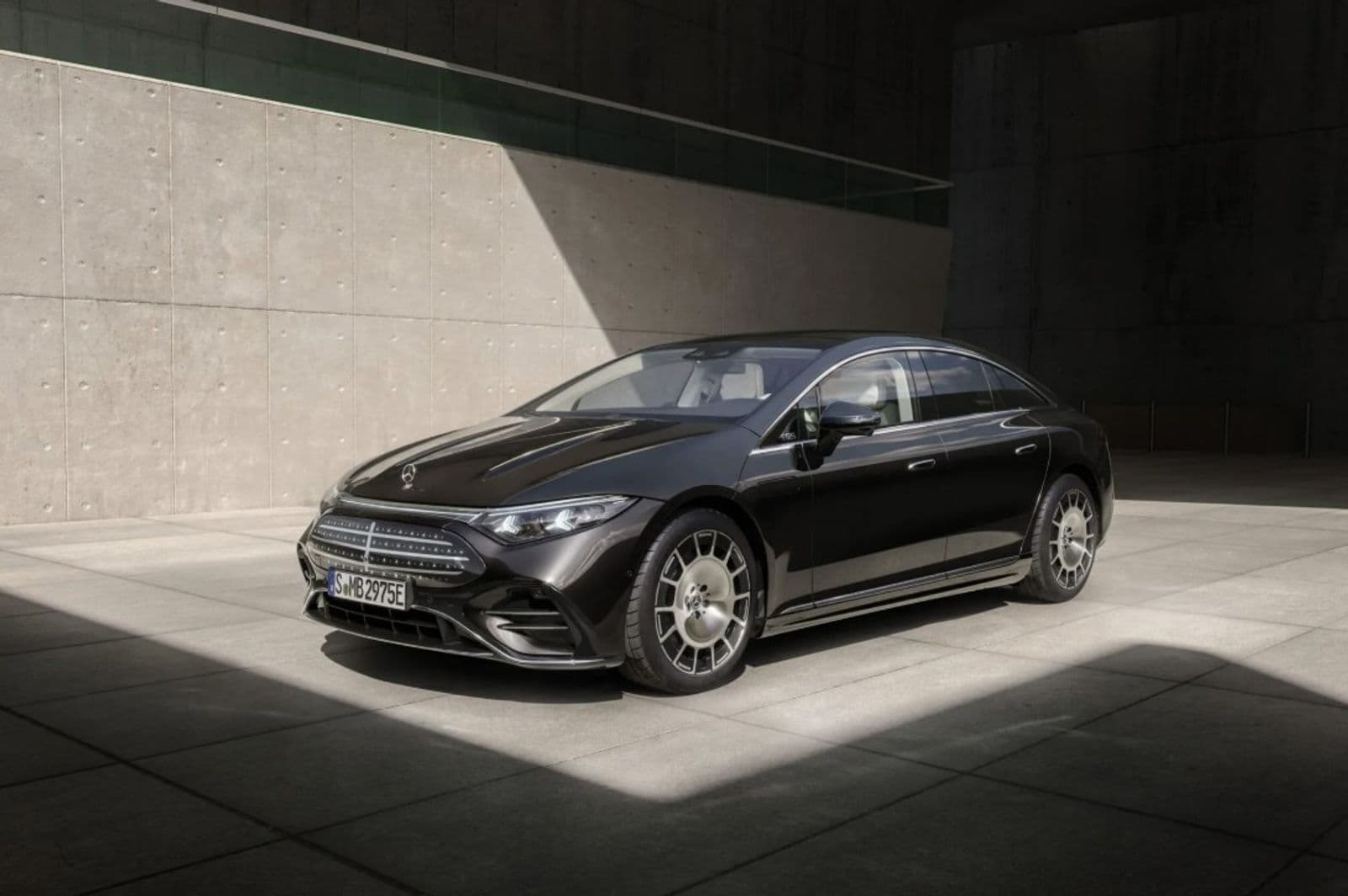 Xe mới: Mercedes-Benz EQS 2026