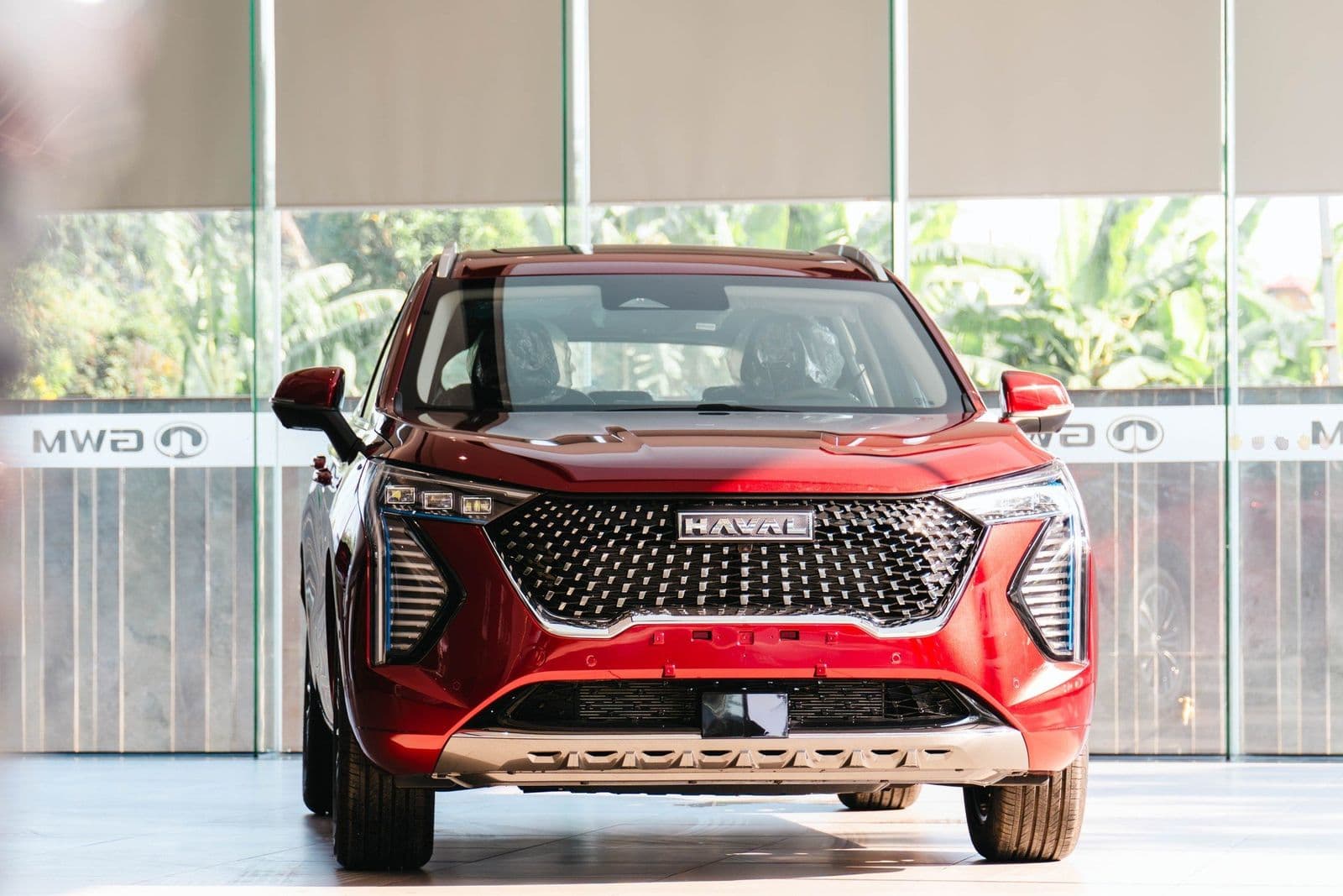 Xe hybrid Haval Jolion giảm giá sốc 80 triệu tại Việt Nam