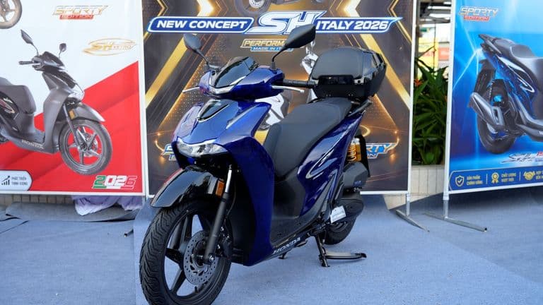 Honda SH150i Vetro Blue 2026 về Việt Nam: "Pha lê" Ý giá 235 triệu đồng
