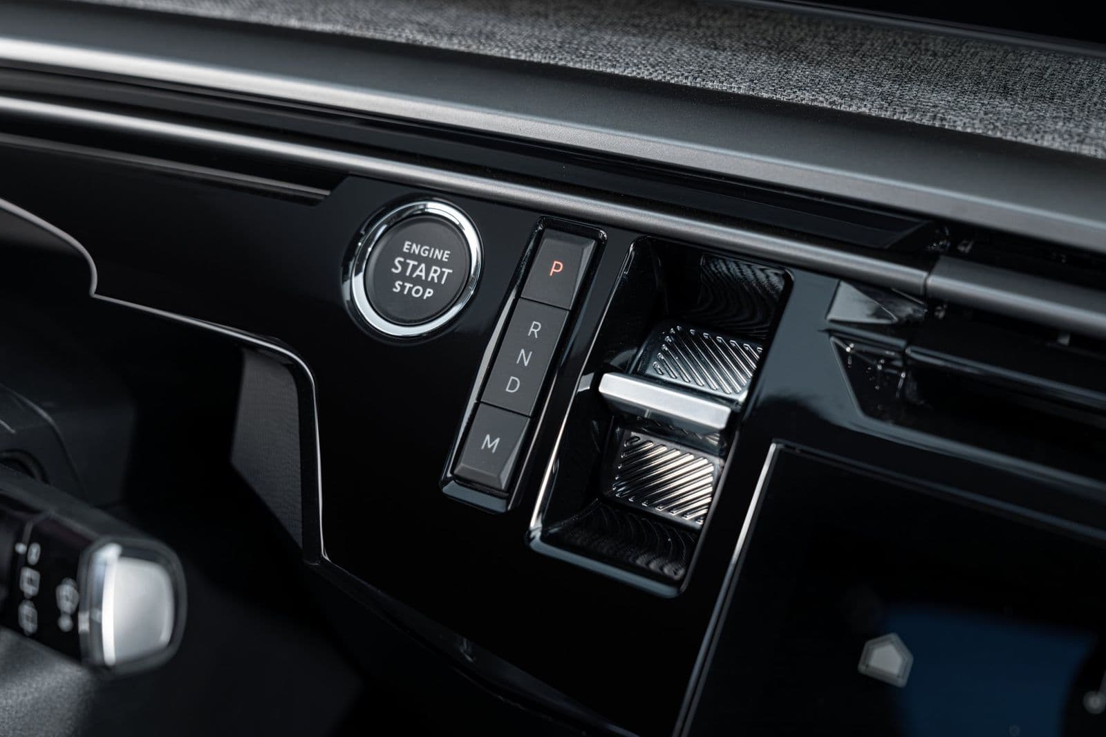 Peugeot 5008 GT thế hệ mới (2026) | 1,529 tỷ đồng