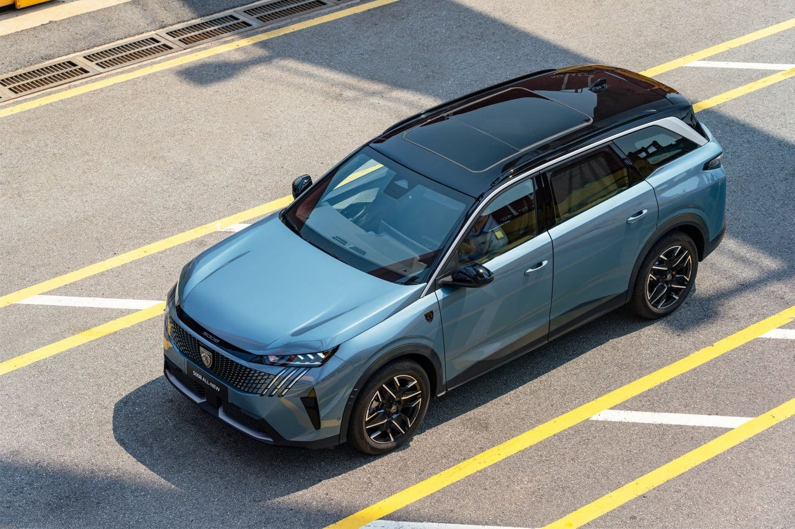 Peugeot 5008 GT thế hệ mới (2026) | 1,529 tỷ đồng
