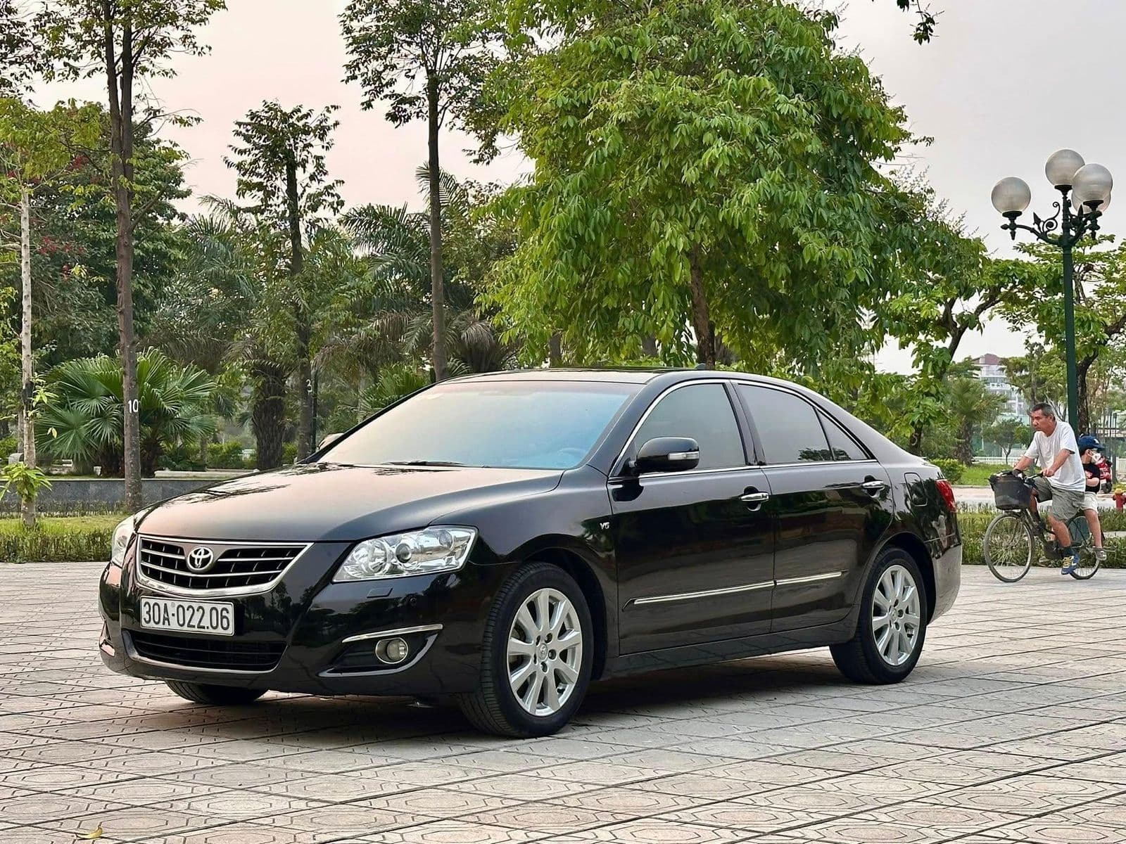 Toyota Aurion Grande 2008: "Hàng hiếm" gốc Úc, giống hệt Camry tại Việt Nam