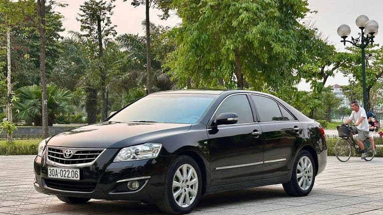 Toyota Aurion Grande 2008: "Hàng hiếm" gốc Úc, giống hệt Camry tại Việt Nam