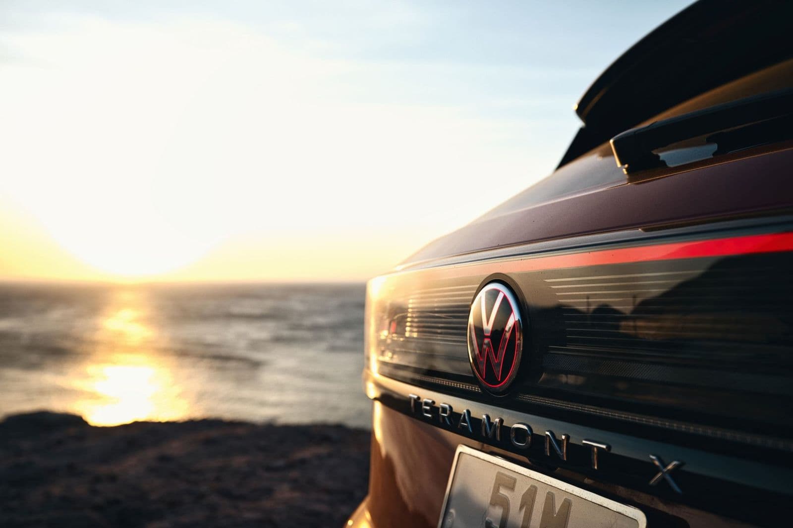 VOLKSWAGEN TERAMONT X PLATINUM 