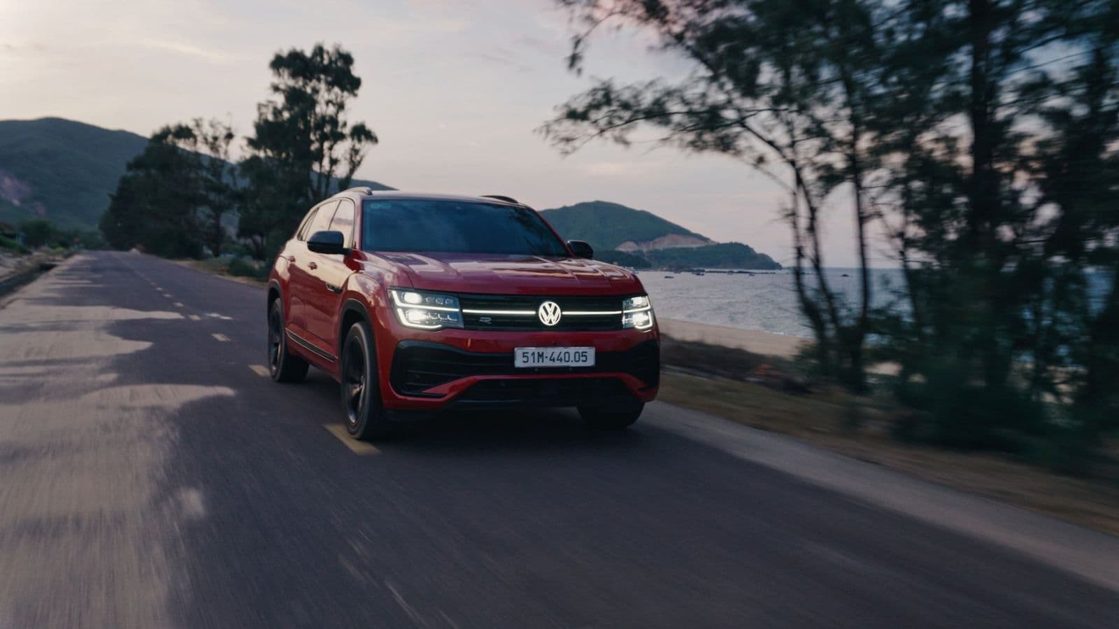 VOLKSWAGEN TERAMONT X PLATINUM 