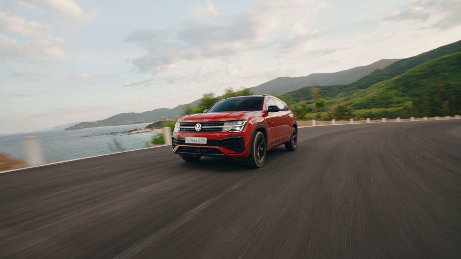 VOLKSWAGEN TERAMONT X PLATINUM 