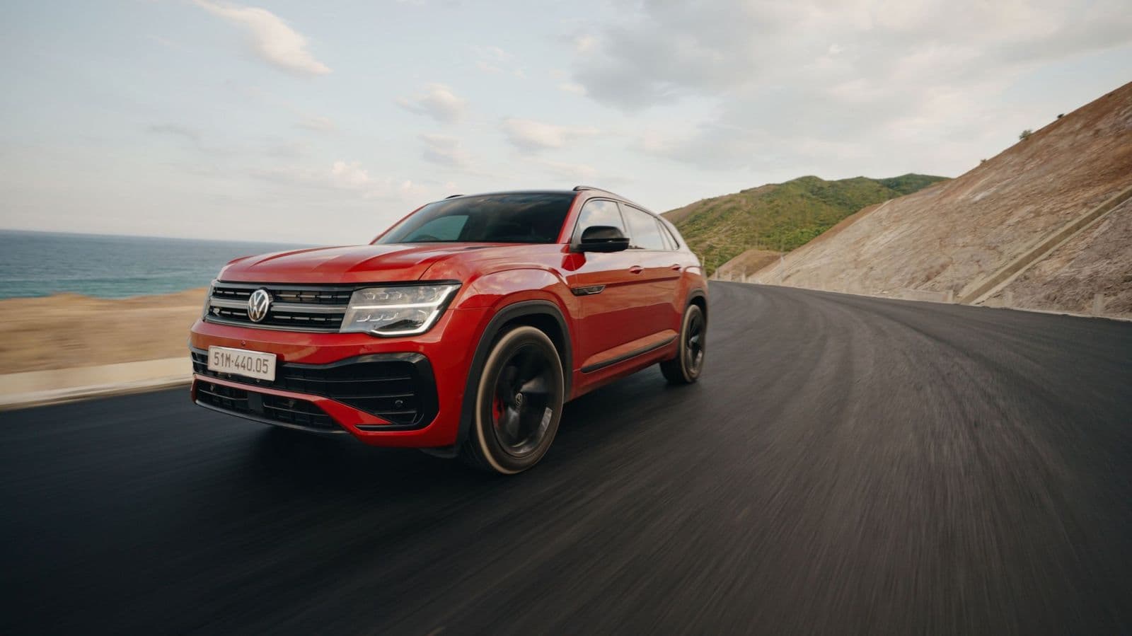 VOLKSWAGEN TERAMONT X PLATINUM 