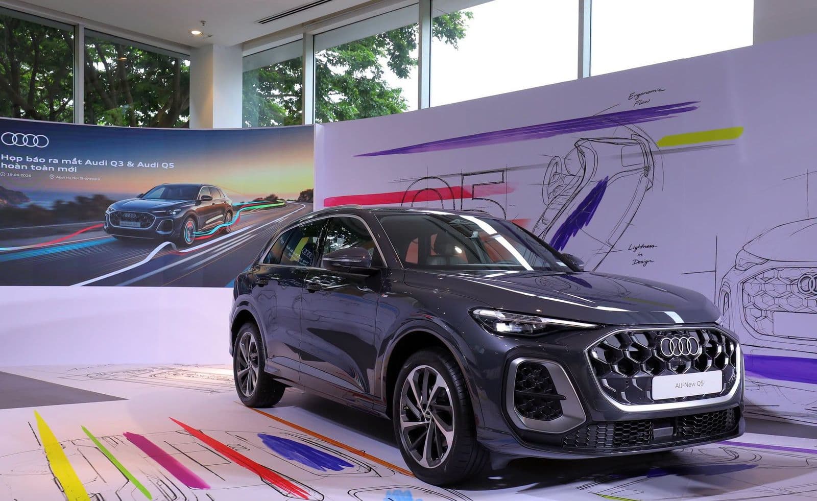 Audi Việt Nam ra mắt bộ đôi Q3 và Q5 thế hệ mới