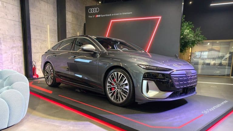 Soi thực tế Audi S6 Sportback e-tron vừa về Việt Nam 
