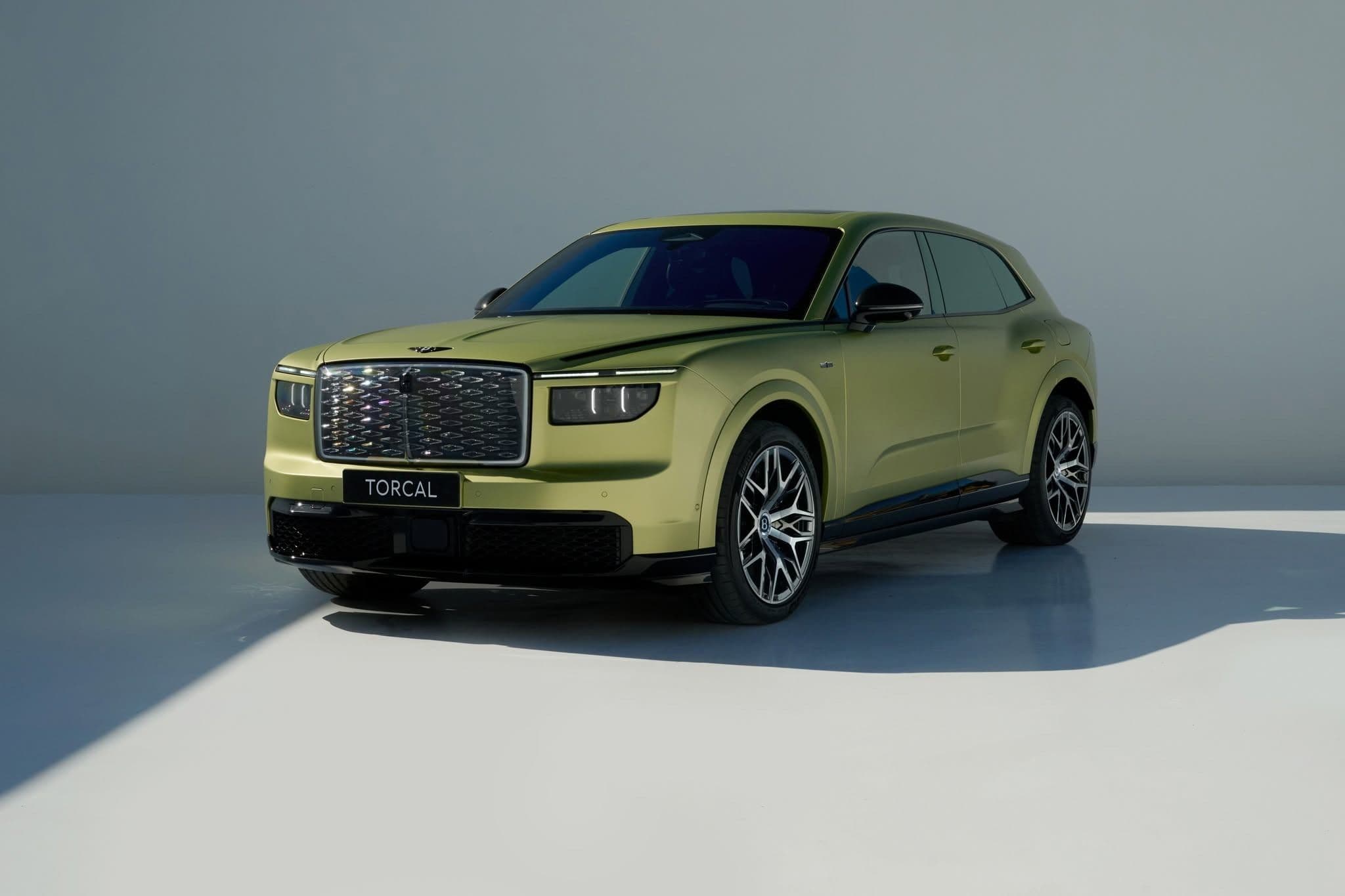Bentley Torcal: kỷ nguyên xe siêu sang thuần điện Anh Quốc 