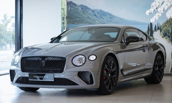 Bentley Continental 2023