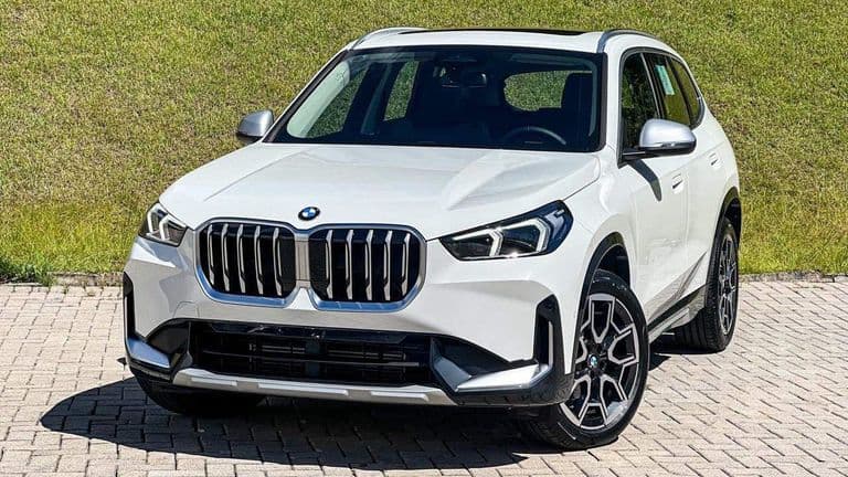 BMW X1 chốt giá 1,689 tỷ đồng tại Việt Nam