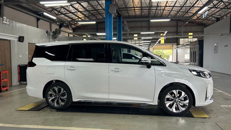 GAC M6 PRO - cửa nào cho MPV Trung Quốc tại Việt Nam?