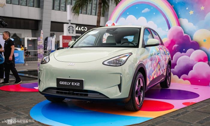 Geely EX2 2026