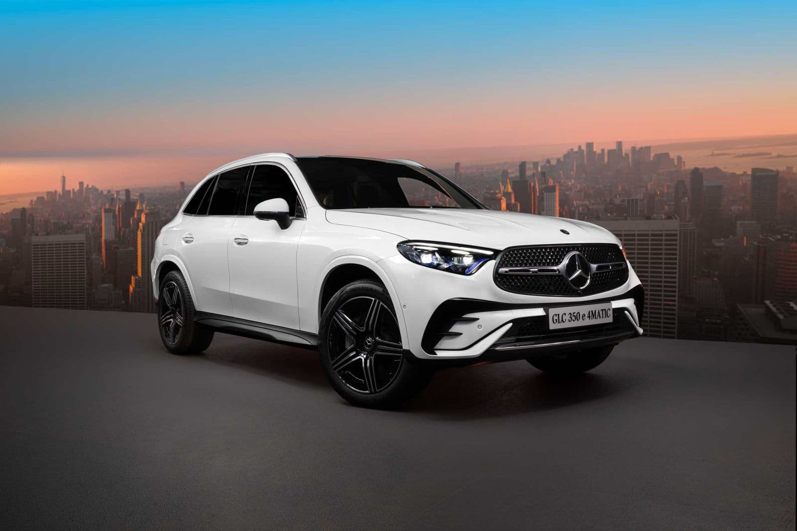 Mercedes-Benz GLC có thêm phiên bản PHEV tại Việt Nam
