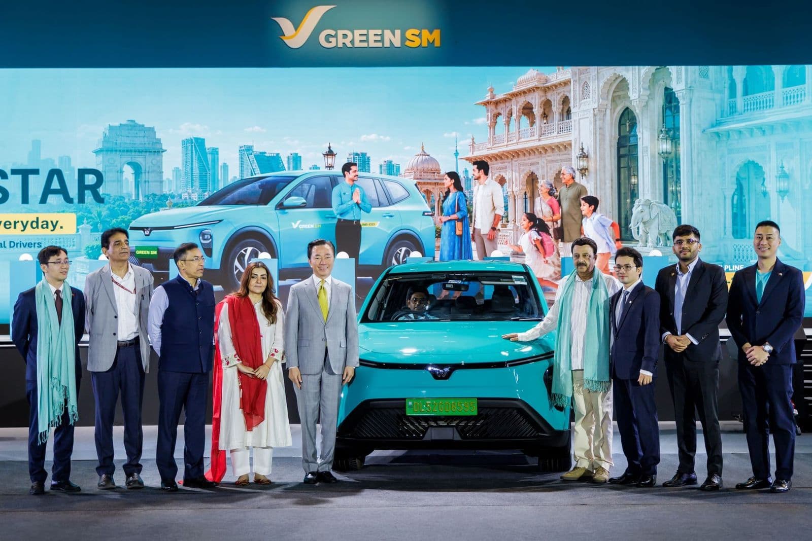 Green SM ra mắt taxi thuần điện Green SM Limo tại Ấn Độ 