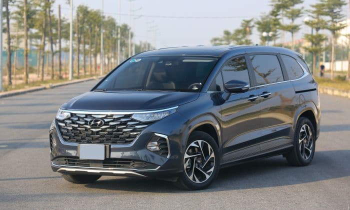 Hyundai Custin 2023