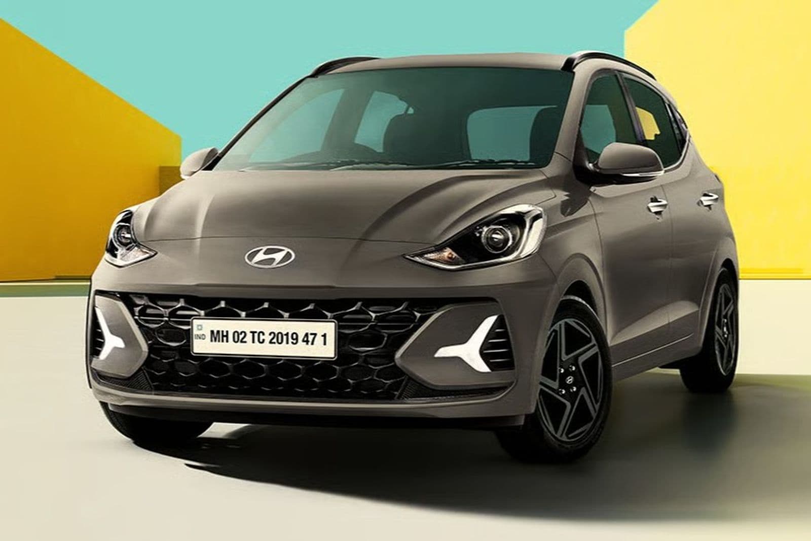 Hyundai Grand i10 bản mới, có sẵn camera hành trình chính hãng