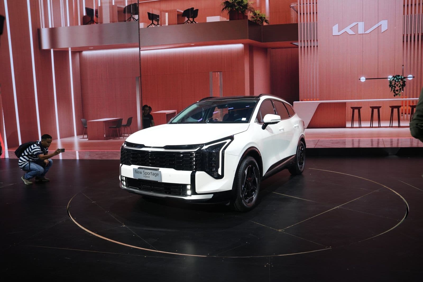 Nhìn tận mắt Kia Sportage 2026 tại Việt Nam, sẽ có thêm động cơ hybrid
