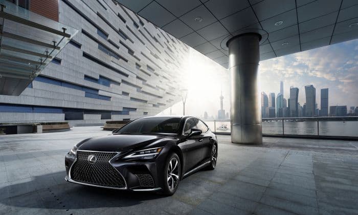 Lexus LS 2021