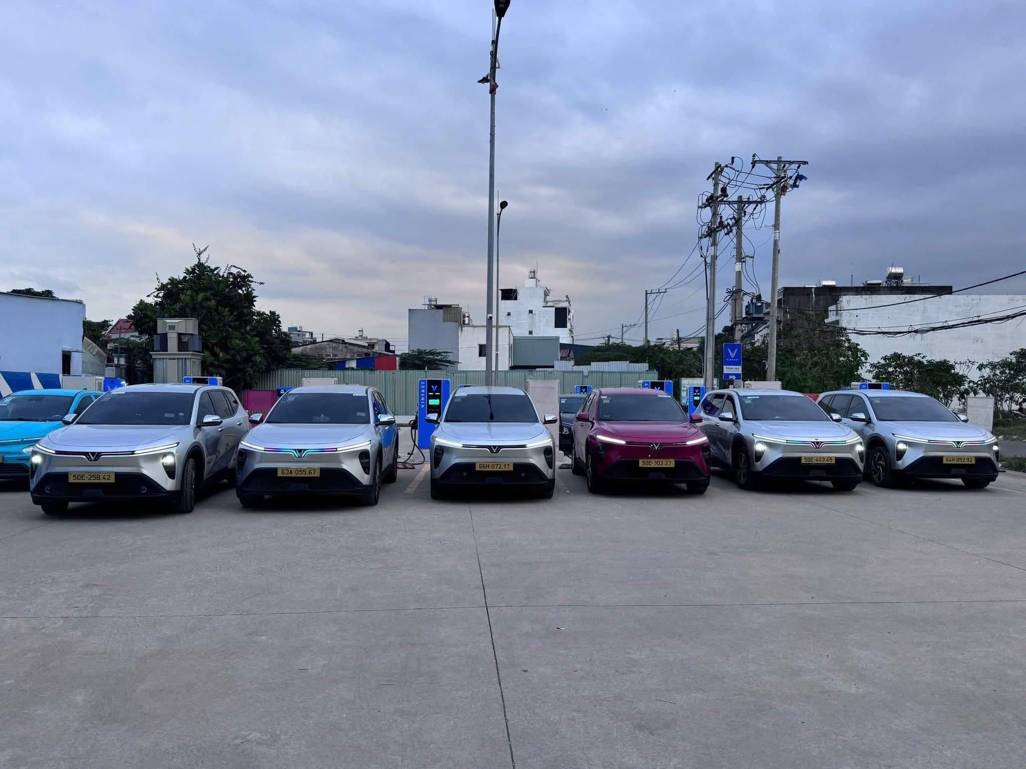 VinFast Limo Green cán mốc gần 60.000 xe sau 1 năm lăn bánh
