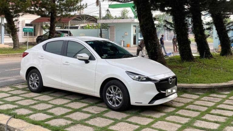 Người dùng đánh giá Mazda 2 sedan sau 20.000 km