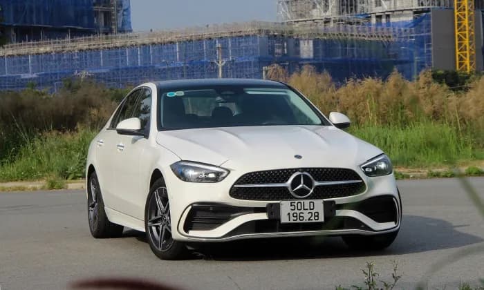 Mercedes-Benz C-Class 2022