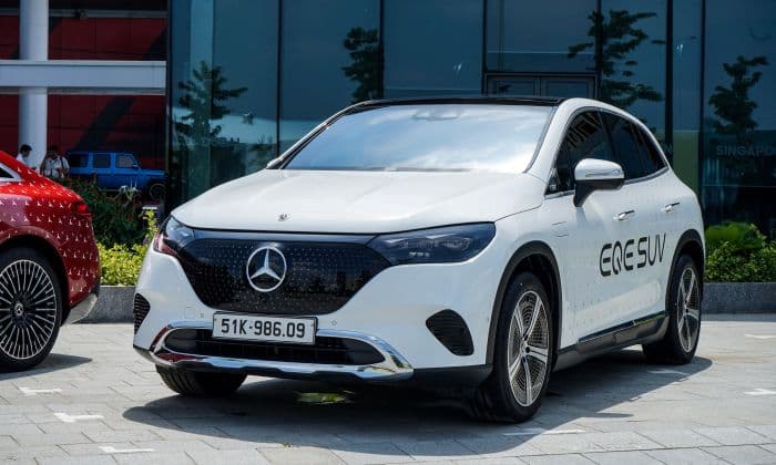 Mercedes-Benz EQE SUV 2023