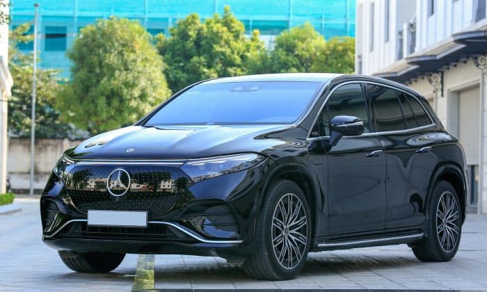 Mercedes-Benz EQS SUV 2023