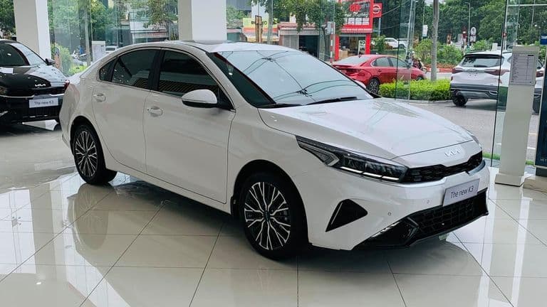 Kia K3 tại Việt Nam bỏ phiên bản số sàn
