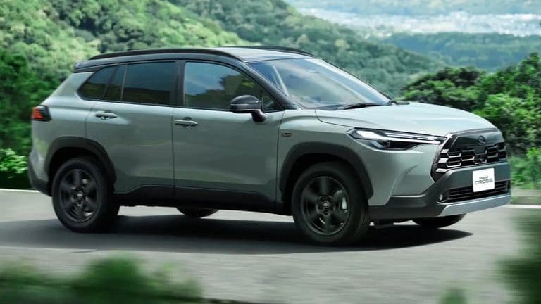 Toyota Corolla Cross bổ sung thêm bản đặc biệt