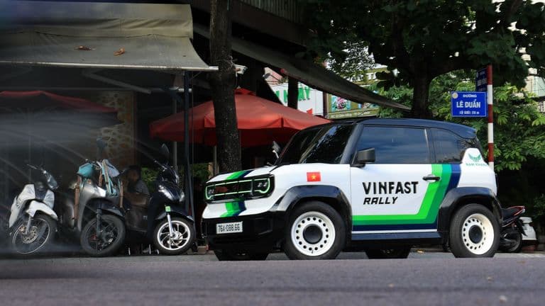 Đón Tết, du xuân trên VinFast VF 3 chỉ với 0 đồng trả trước