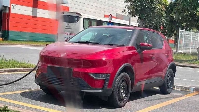Lộ diện mẫu xe được cho là VinFast VF5 bản facelift