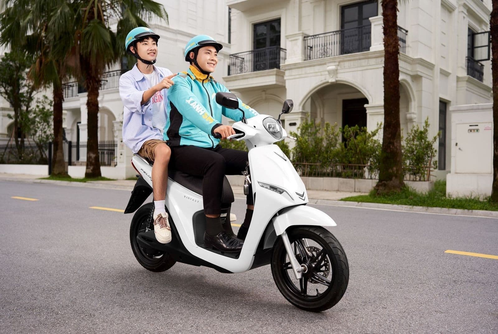 GSM miễn phí thuê và đổi pin 3 năm cho tài xế Xanh SM Bike