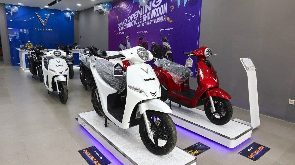 VinFast khai trương 20 đại lý xe máy điện ở Indonesia 