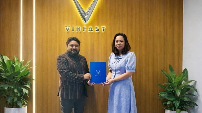 Vinfast hợp tác với Plusx Electric, nâng cao trải nghiệm người dùng xe điện tại UAE