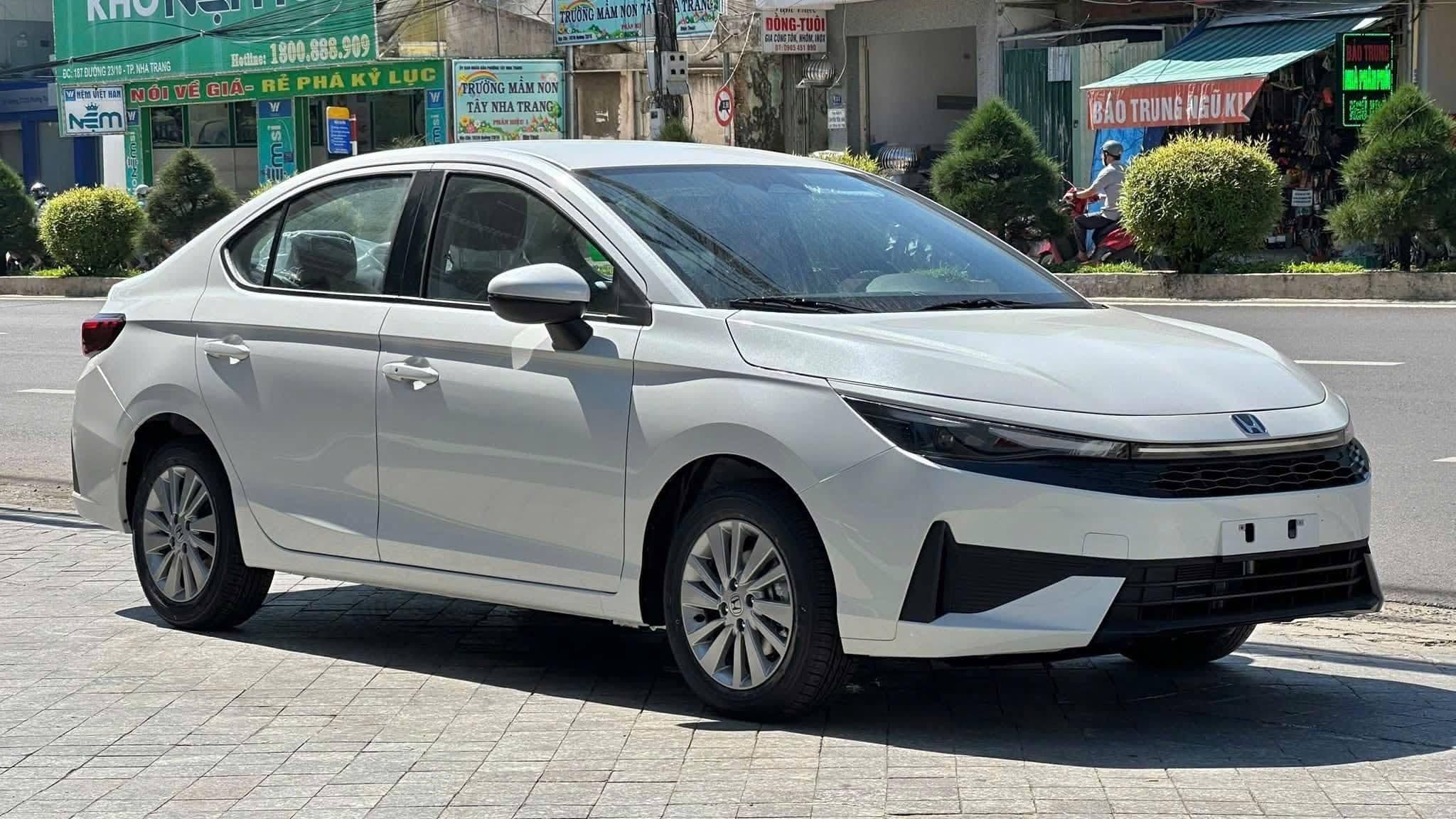 Thực tế Honda City L 2026: rẻ hơn 30 triệu có 'vô lý'?