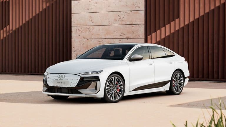 Audi S6 Sportback e-tron ra mắt tại Việt Nam, giá 4,2 tỷ đồng