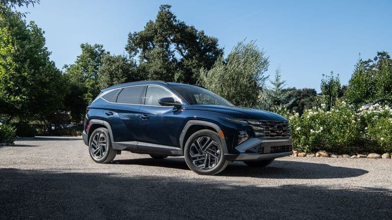 Hyundai Tucson Hybrid được nhận đặt cọc tại Việt Nam