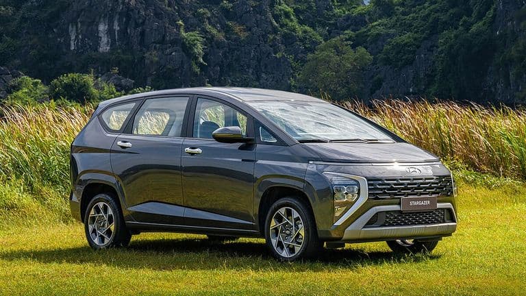 Hyundai ưu đãi cận Tết cho nhiều xe, fan xe Hàn liệu có hứng thú?