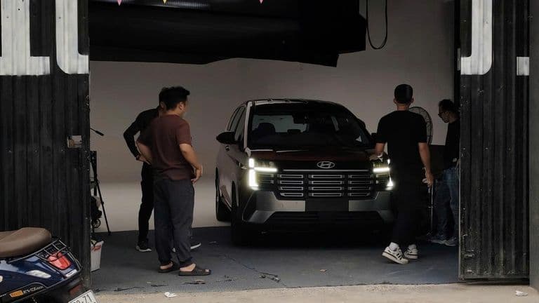 Lộ ảnh Hyundai Stargazer đời mới tại Việt Nam