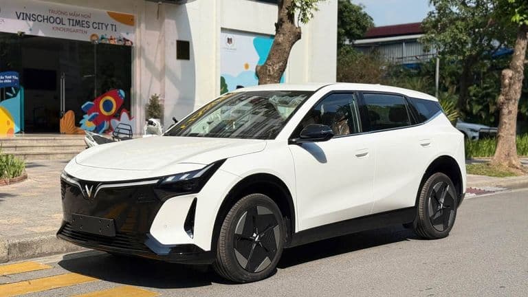 Tháng 9/2026: VinFast bàn giao 23.624 xe, vượt kỷ lục năm 2025