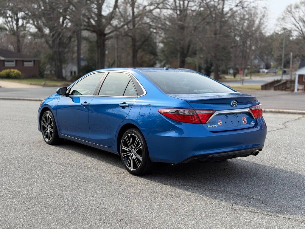 2016_toyota_camry-pic-799814571128658744-1024x768