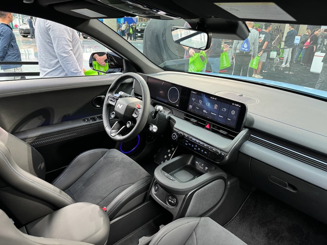 2025-Hyundai-Ioniq-5-N-dashboard