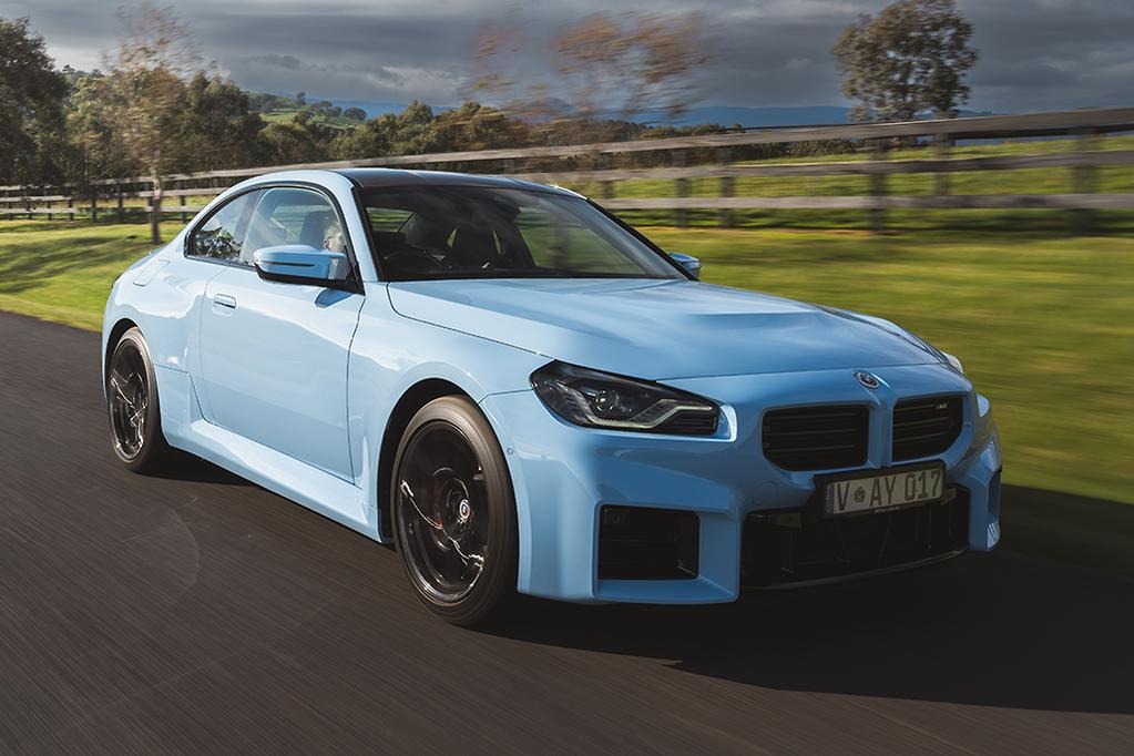 2023-bmw-m2-032