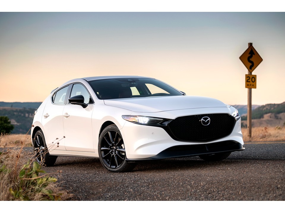 2024_Mazda3_Angular_Front_1