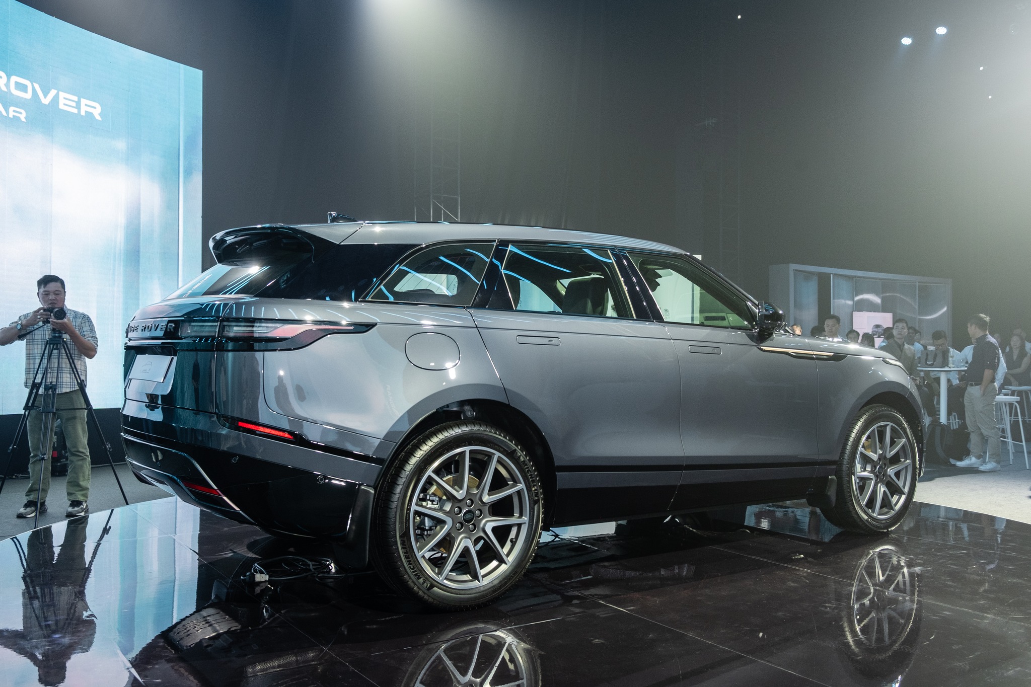 range rover velar (3)