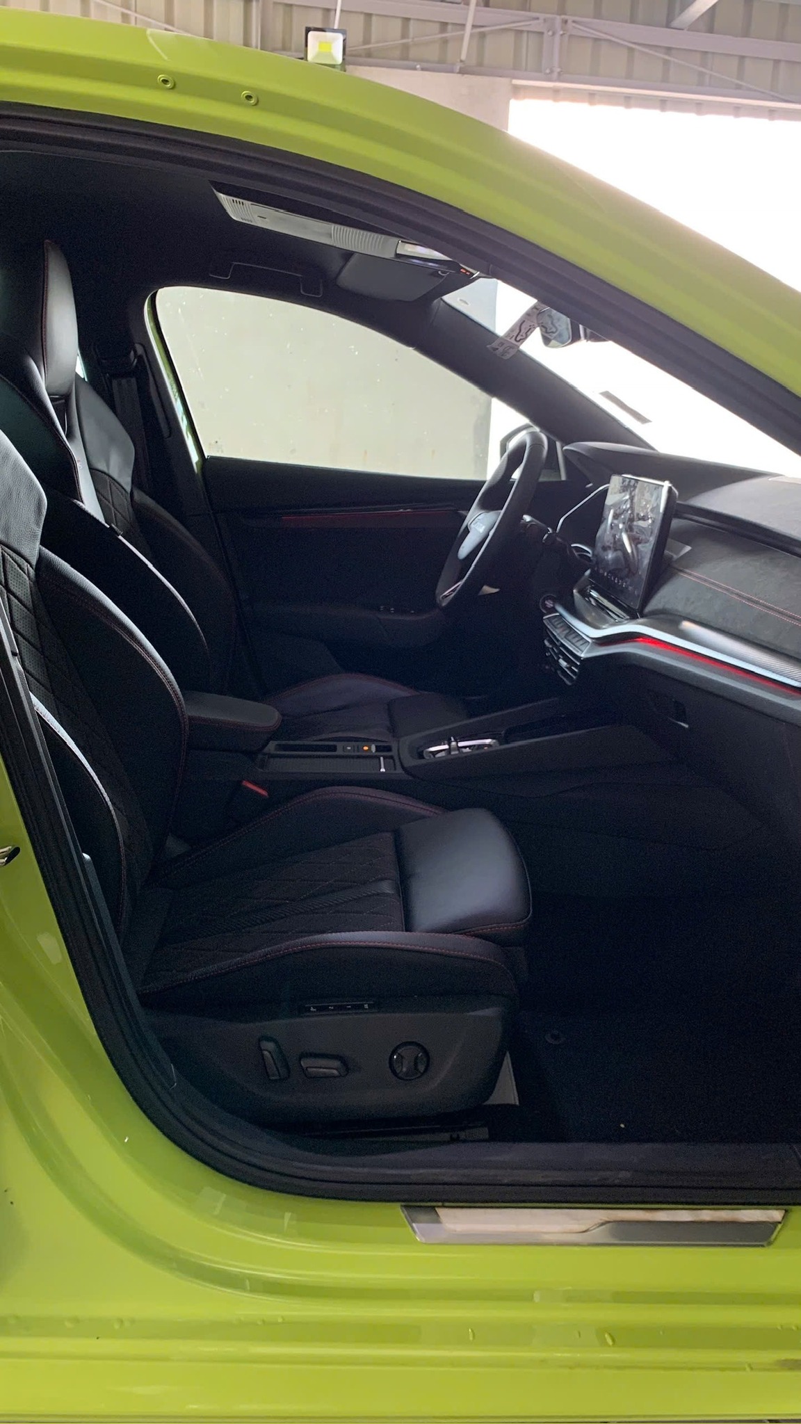 586855546_2723878934656886_4636395699507776492_n